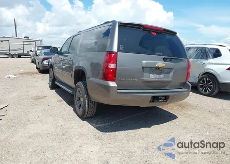 2013 Chevrolet Suburban Lt from USA, damaged, VIN 1GNSKJE72DR204337